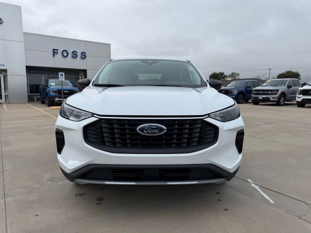 2026 Ford Escape Active photo 2