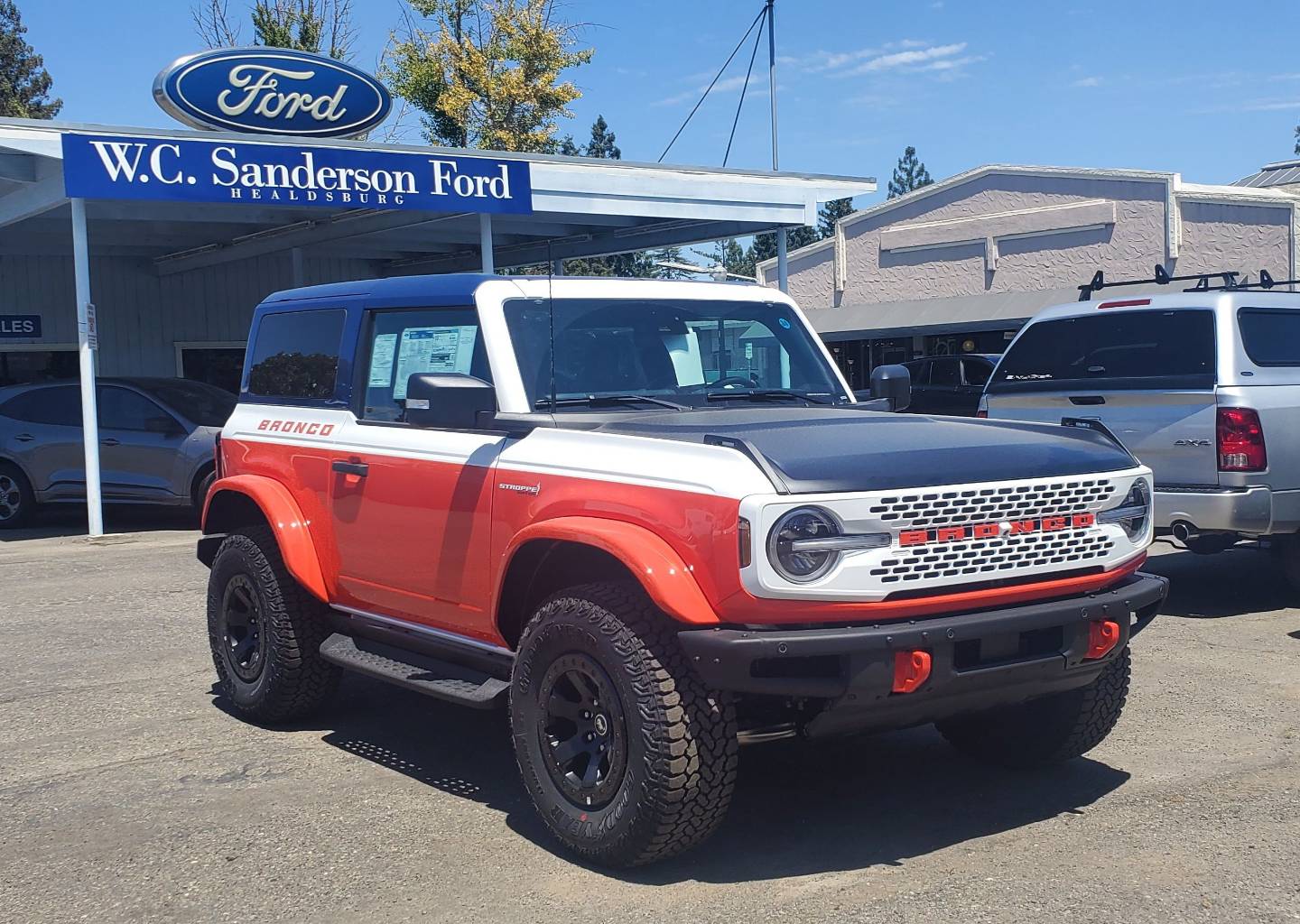 2025 Ford Bronco 2-Door Stroppe's photo