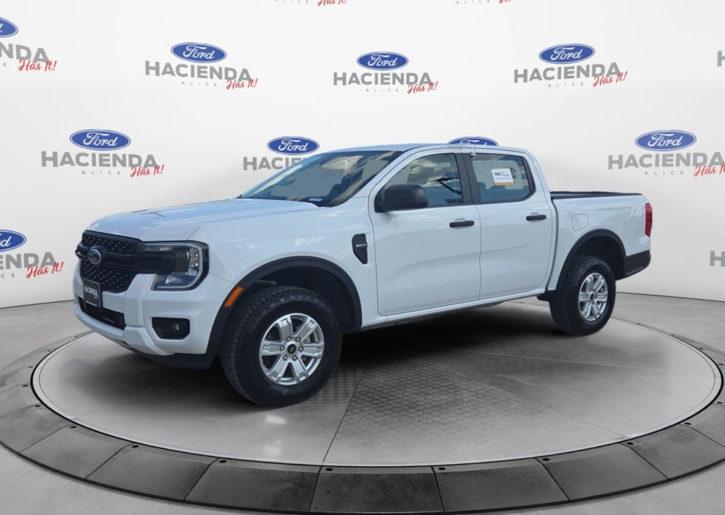 2024 Ford Ranger XL's photo