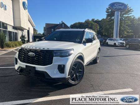 2025 Ford Explorer ST-Line