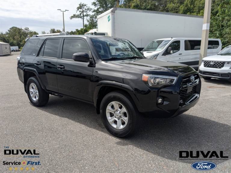 2023 Toyota 4Runner SR5