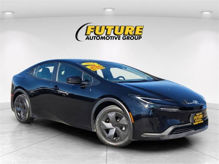 2024 Toyota Prius LE