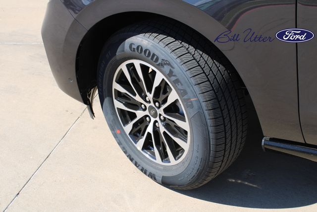 2025 Ford Expedition Platinum photo 5