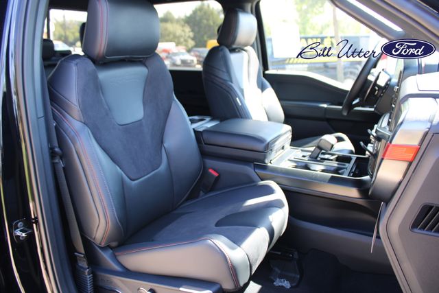 2025 Ford F-150 Raptor photo 8