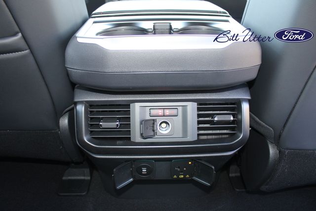 2025 Ford F-150 Raptor photo 12