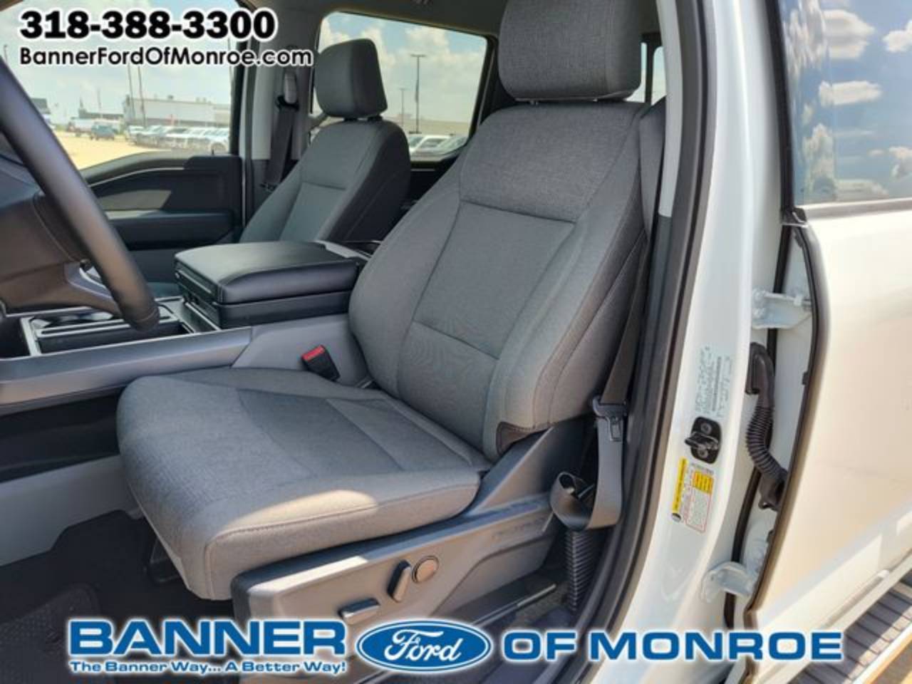 2025 Ford F-150 XLT - Photo 9