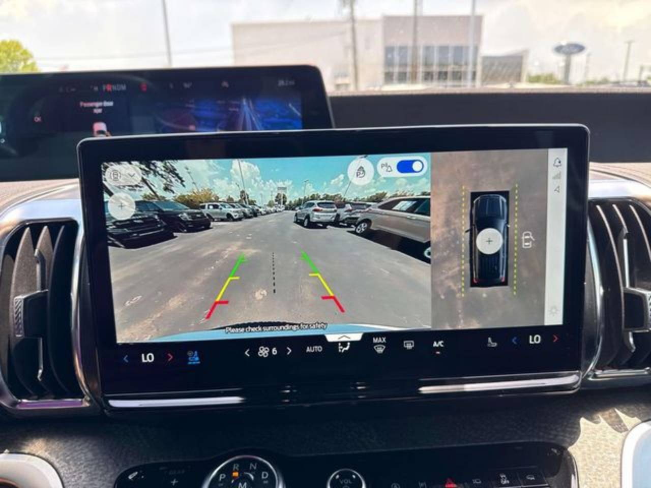 2025 Ford Expedition Tremor - Photo 12