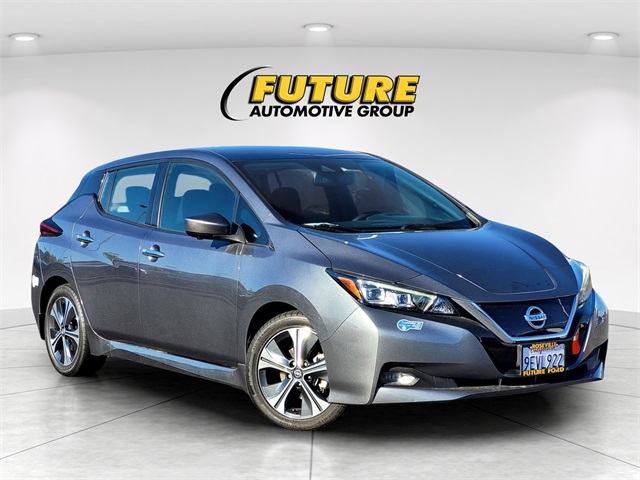2020 Nissan Leaf SV
