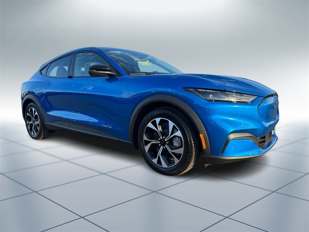 2025 Ford Mustang Mach-E Select photo 2