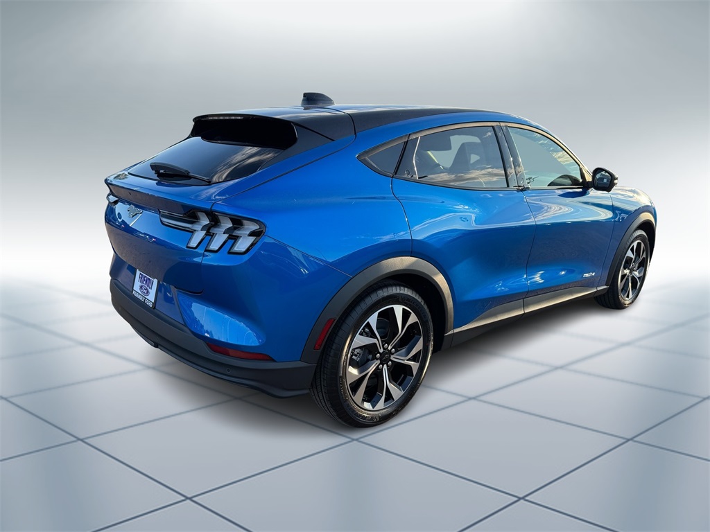 2025 Ford Mustang Mach-E Select photo 3