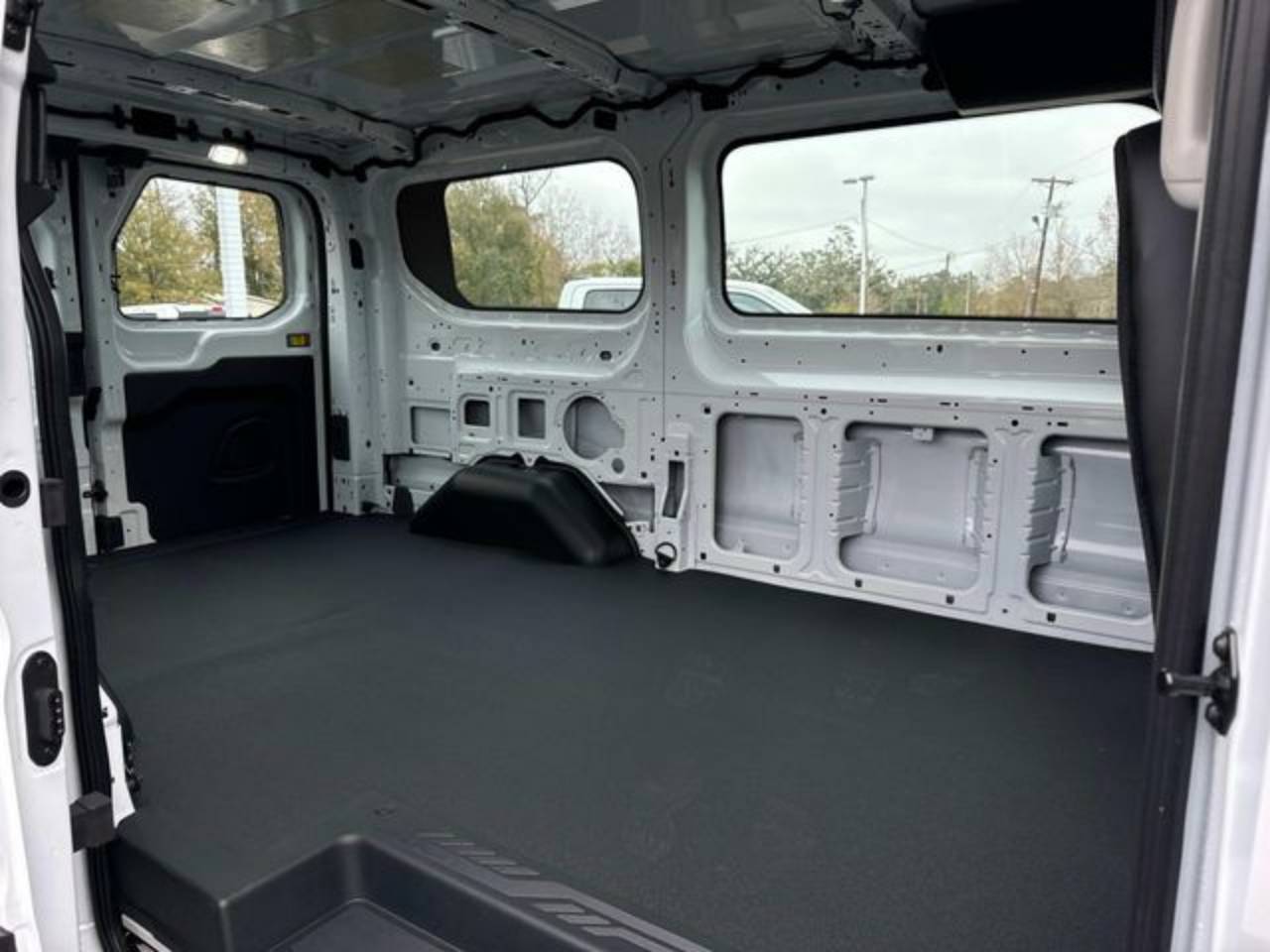2024 Ford Transit Van Base - Photo 7