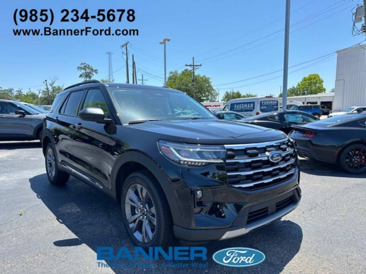 2025 Ford Explorer Active's photo