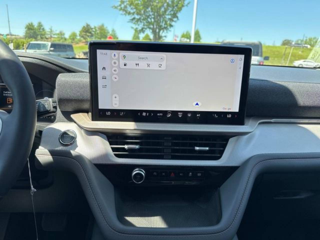 2025 Ford Explorer Active - Photo 11