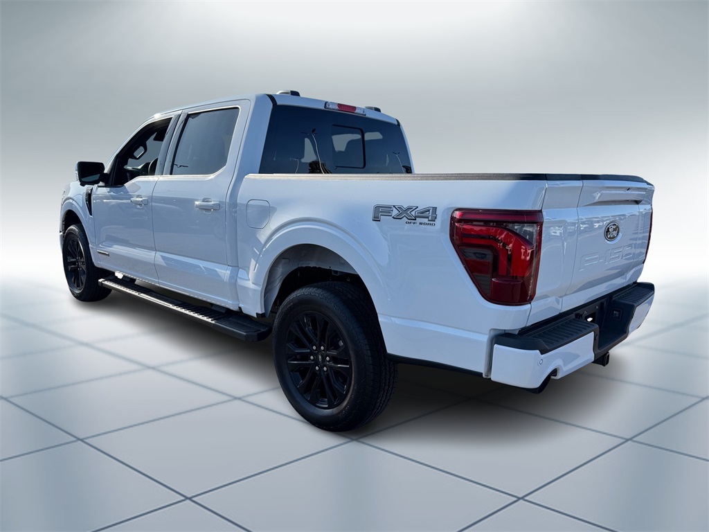 2025 Ford F-150 Lariat photo 4