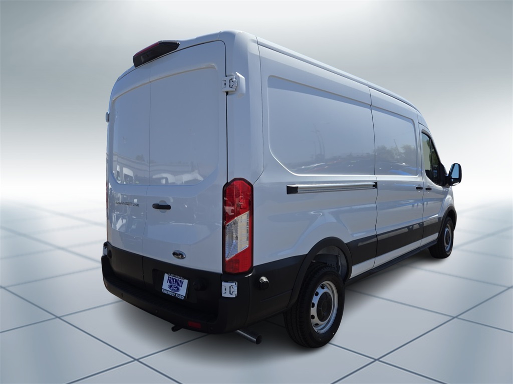 2025 Ford Transit photo 3