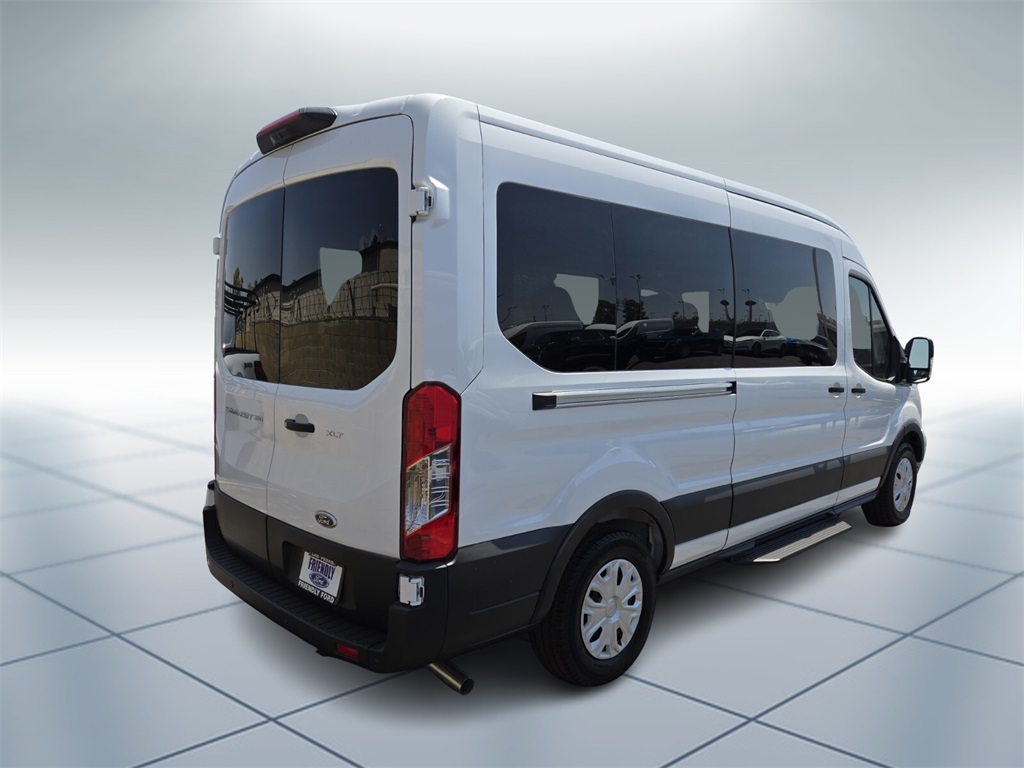 2025 Ford Transit photo 3