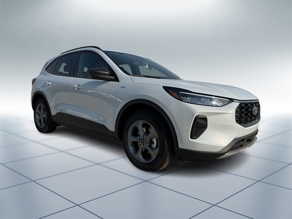 2025 Ford Escape ST-Line photo 2