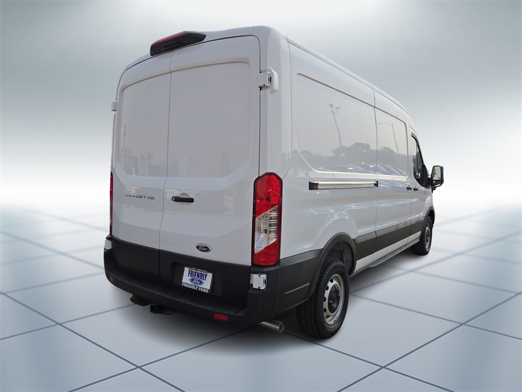 2025 Ford Transit photo 3