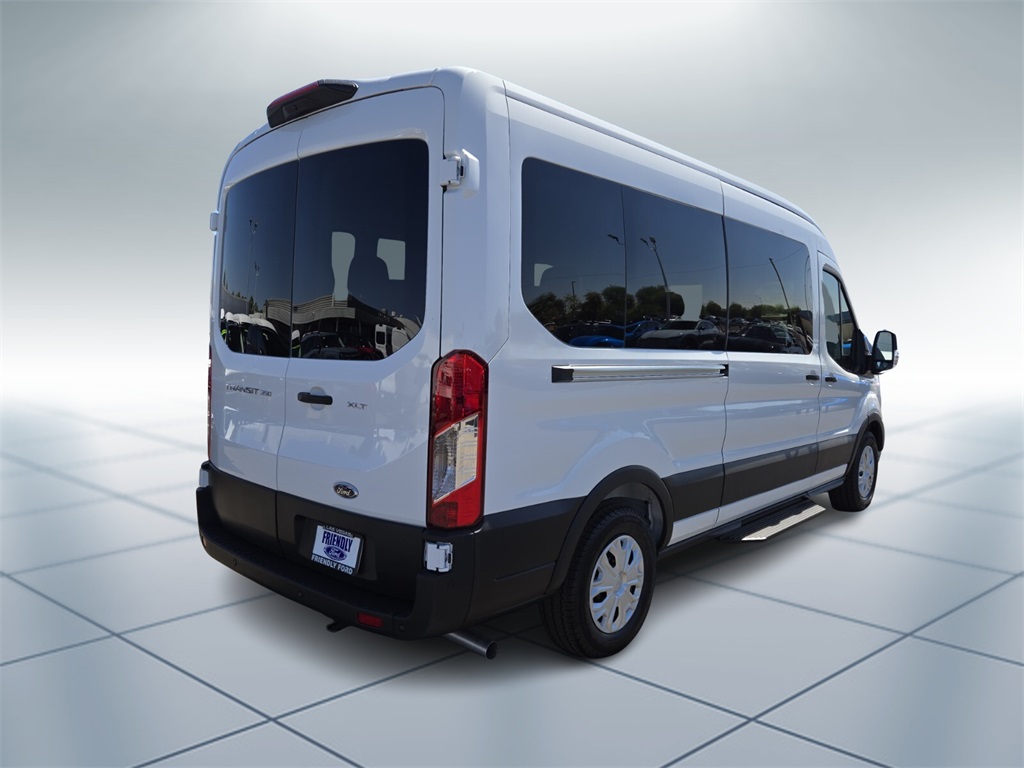 2025 Ford Transit photo 3