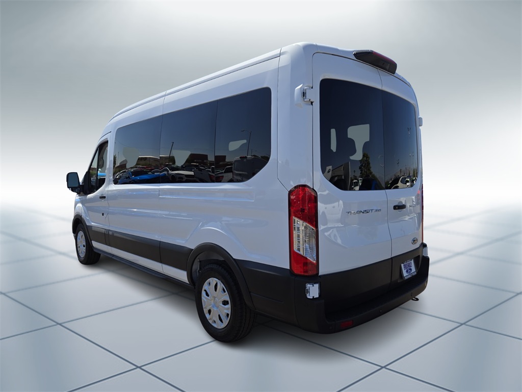 2025 Ford Transit photo 4