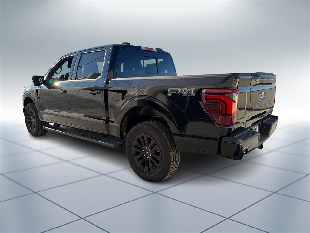 2025 Ford F-150 Lariat photo 2
