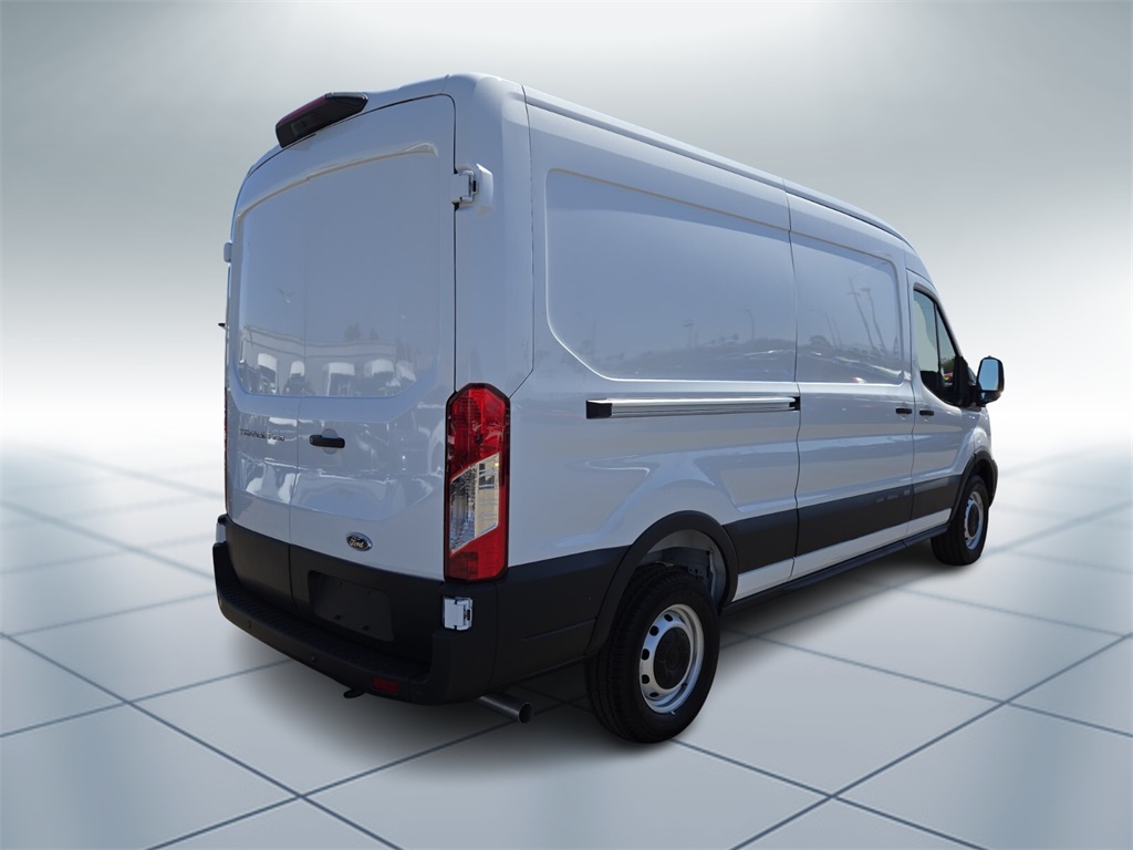 2025 Ford Transit photo 3