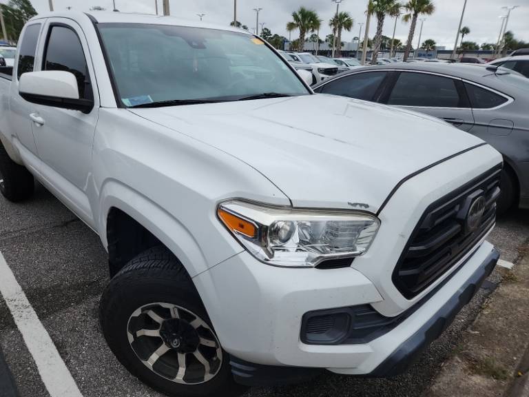 2018 Toyota Tacoma SR