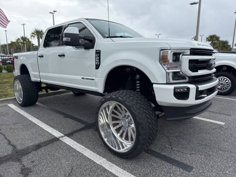 2022 Ford F-250SD Platinum