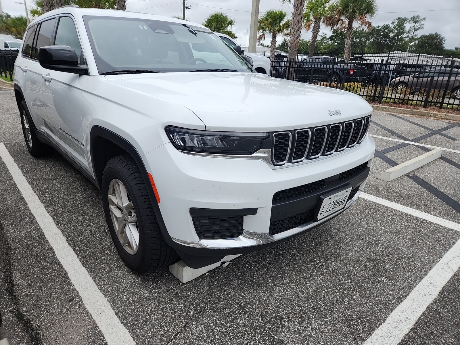 Used 2023 Jeep Grand Cherokee L Laredo