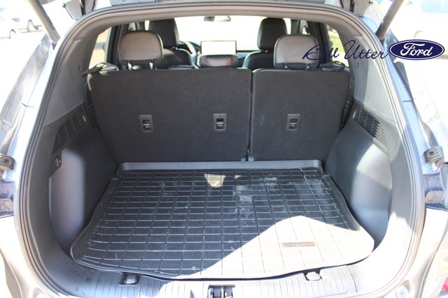 2023 Ford Escape ST-Line photo 10