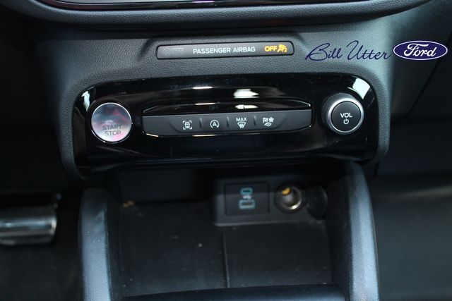 2023 Ford Escape ST-Line photo 17