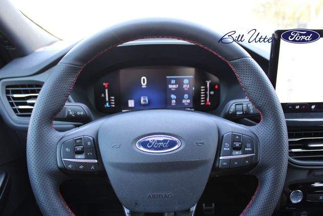 2023 Ford Escape ST-Line photo 23