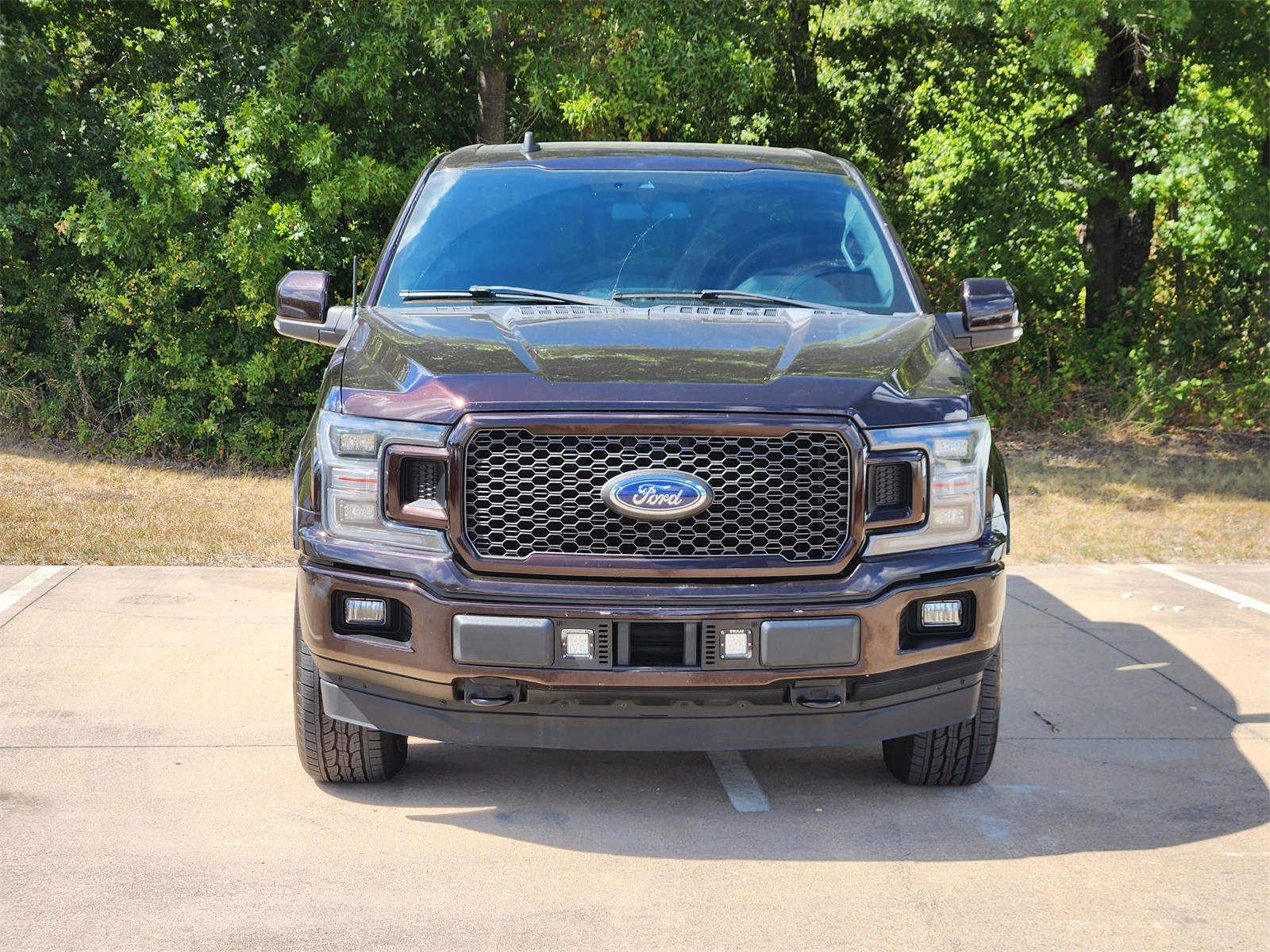 2019 Ford F-150 Lariat photo 2