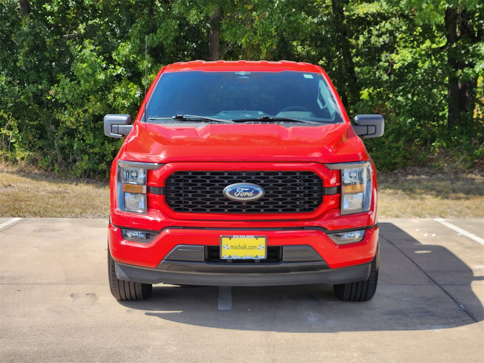 2023 Ford F-150 XL photo 2
