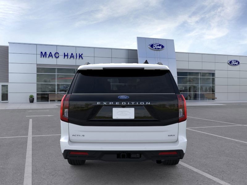 2025 Ford Expedition MAX photo 3