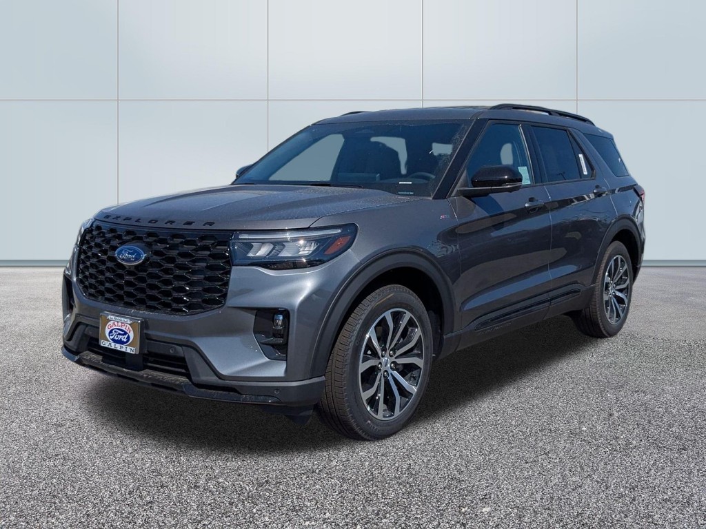 2025 Ford Explorer ST Line