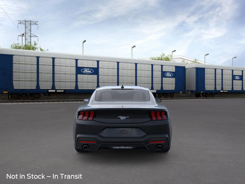 2025 Ford Mustang photo 2