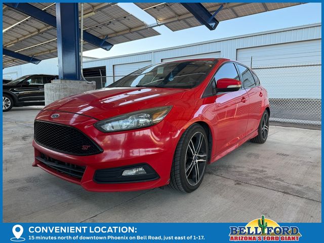 2016 Ford Focus ST photo 2