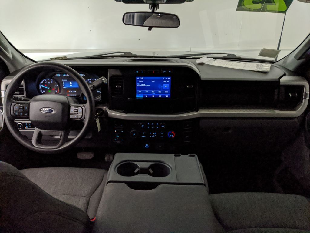 2023 Ford F-250 XL photo 4