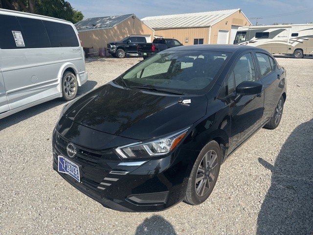 Used 2023 Nissan Versa SV SV CVT