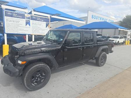 2022 Jeep Gladiator Sport