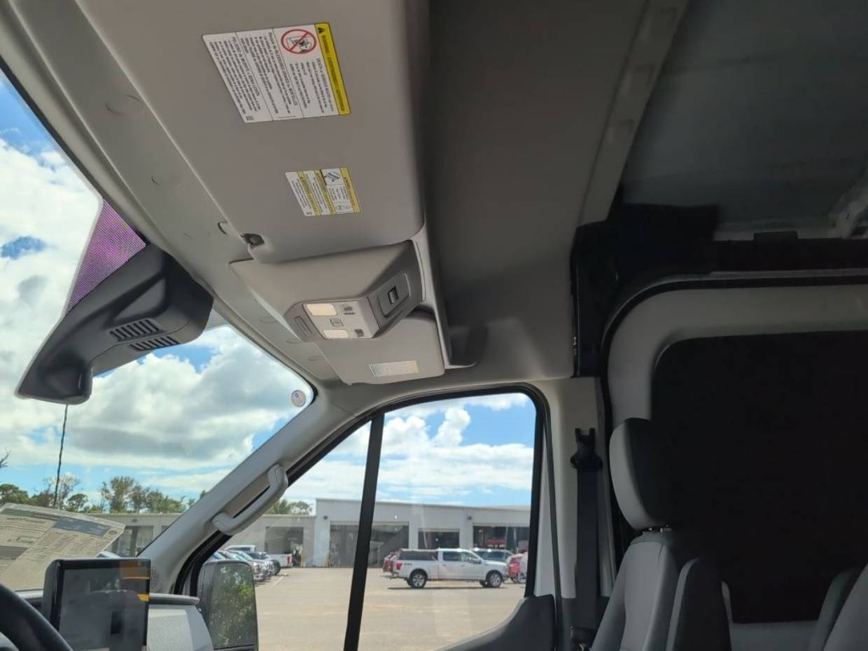 2026 Ford Transit Van Base - Photo 9