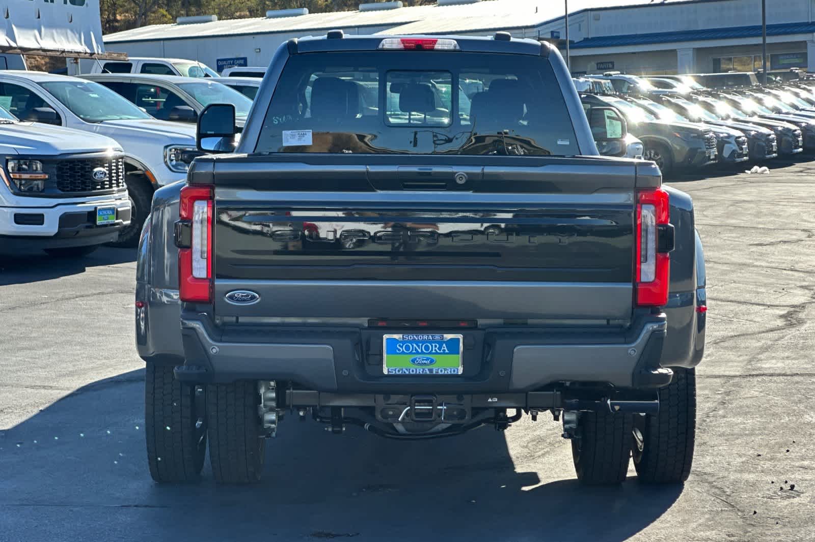 2026 Ford F-450 photo 4