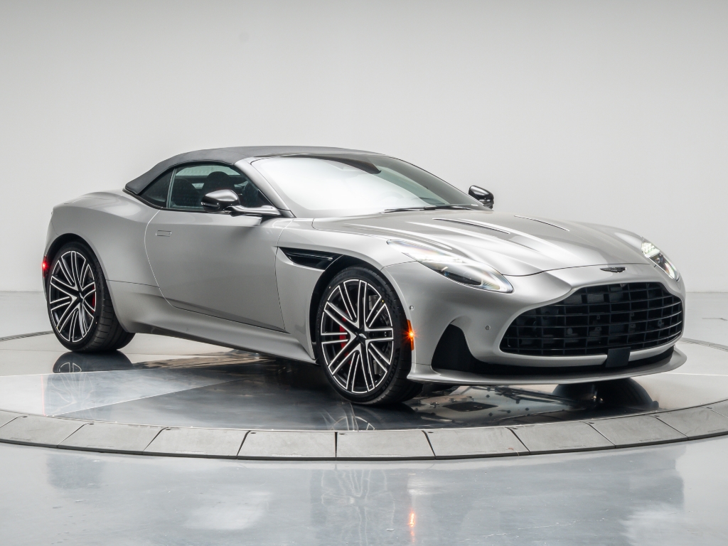 2025 Aston Martin DB12 Volante