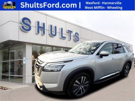 2022 Nissan Pathfinder Platinum