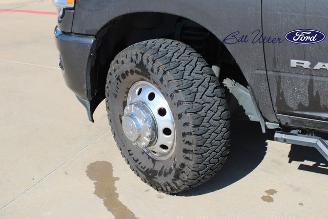 2024 Ram 3500 Big Horn photo 9