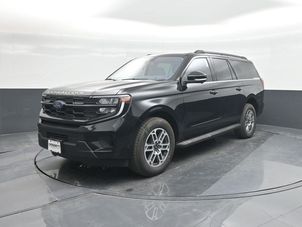 2025 Ford Expedition MAX photo 3