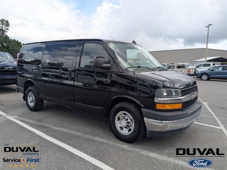 2017 Chevrolet Express 2500 Work Van
