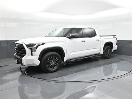 2024 Toyota Tundra 2WD SR5