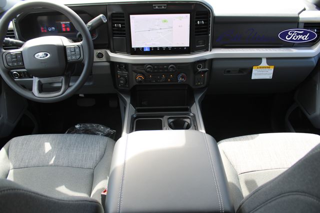 2026 Ford F-250 photo 9